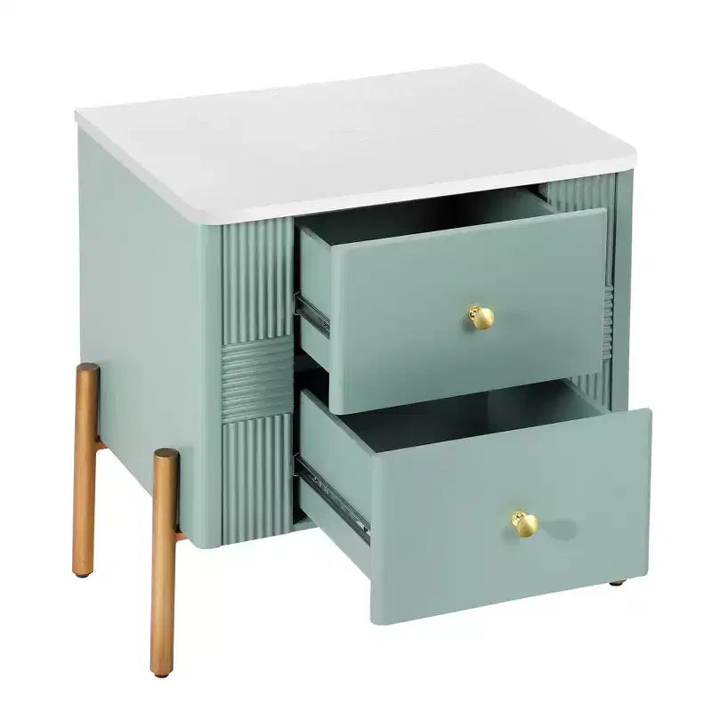 Table de chevet moderne minimaliste avec 2 tiroirs de rangement, poignées et pieds en métal doré, design texturé unique