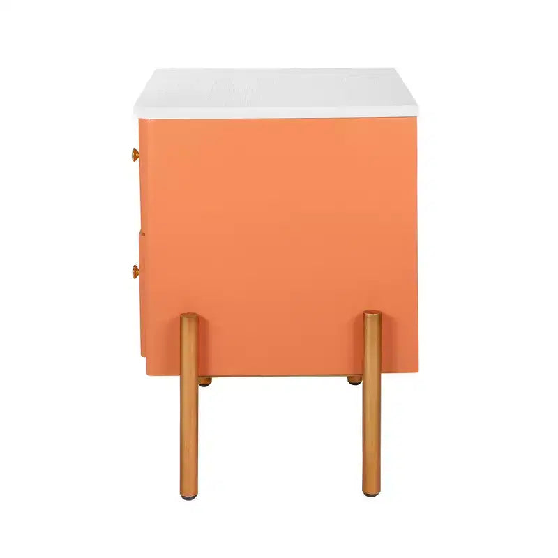 Table de chevet moderne minimaliste avec 2 tiroirs de rangement, poignées et pieds en métal doré, design texturé unique